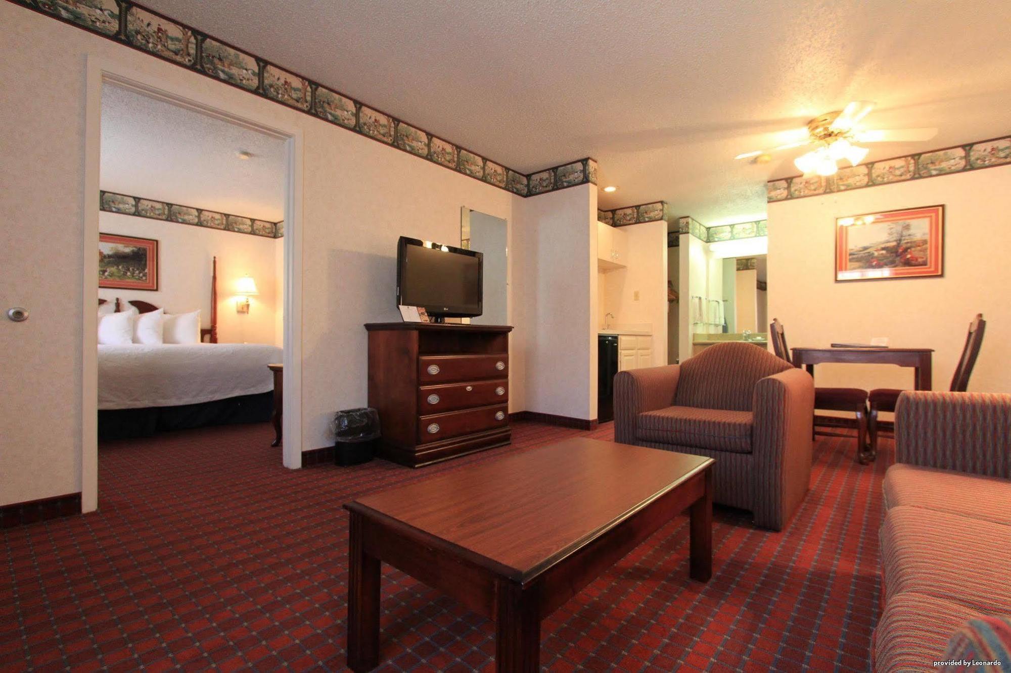 Irving Inn & Suites At Dfw Airport 外观 照片