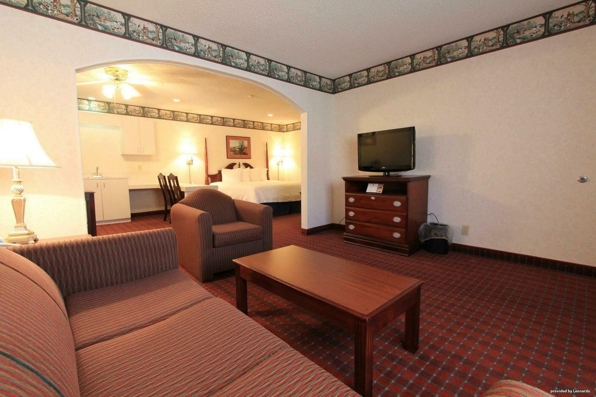 Irving Inn & Suites At Dfw Airport 外观 照片